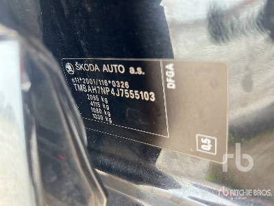 SKODA SUPERB - Coche: foto 5 SKODA SUPERB - Coche: foto 5