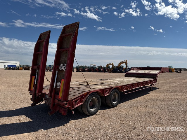 1989 Castera RSTP25 T/A Semi-Remorque Porte-Engins ... Lowboy Trailer - Semirremolque góndola rebajadas: foto 3 1989 Castera RSTP25 T/A Semi-Remorque Porte-Engins ... Lowboy Trailer - Semirremolque góndola rebajadas: foto 3