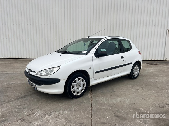 2004 Peugeot 206 Vehicule Utilitaire Cargo Van - Coche: foto 1 2004 Peugeot 206 Vehicule Utilitaire Cargo Van - Coche: foto 1