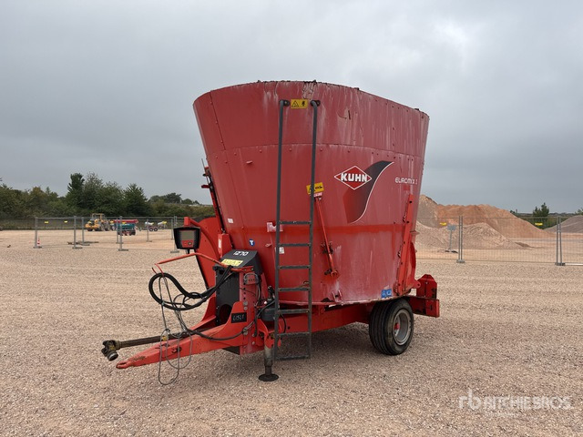 2008 Kuhn Euromix I 1270 Melangeuse Distributrice Livestock Feeder - Desensiladora: foto 1 2008 Kuhn Euromix I 1270 Melangeuse Distributrice Livestock Feeder - Desensiladora: foto 1