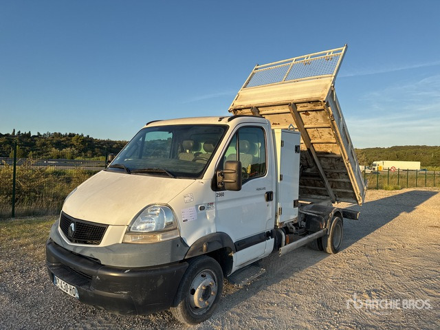 2008 Renault Mascott 130 dxi 4x2 Camion Benne Dump Truck: Light Duty - Volquete furgoneta: foto 2 2008 Renault Mascott 130 dxi 4x2 Camion Benne Dump Truck: Light Duty - Volquete furgoneta: foto 2