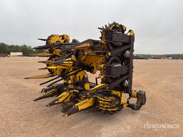 2010 New Holland FI470 Bec A Mais 10 Rangs 10 Row Corn Forage Harvester Header - Cabezal de maíz: foto 3 2010 New Holland FI470 Bec A Mais 10 Rangs 10 Row Corn Forage Harvester Header - Cabezal de maíz: foto 3