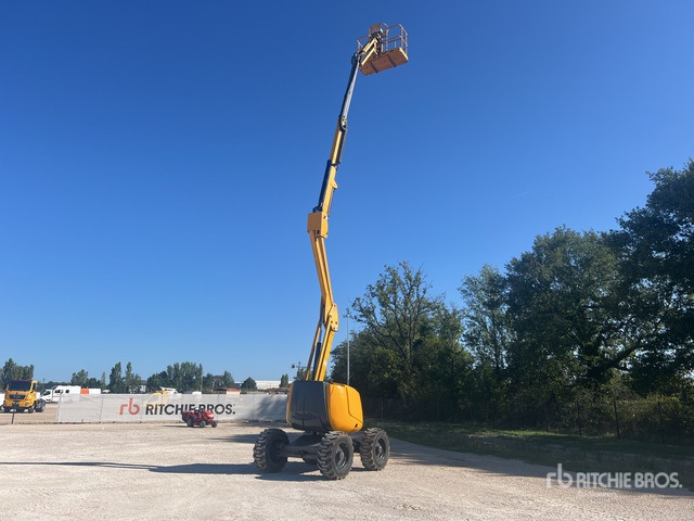 2012 Haulotte HA16PX Nacelle Articulee Articulating Boom Lift - Plataforma articulada: foto 3 2012 Haulotte HA16PX Nacelle Articulee Articulating Boom Lift - Plataforma articulada: foto 3