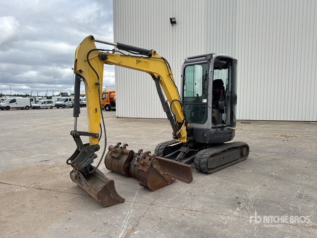 2013 New Holland E35B SR Pelle Sur Chenilles Tracked Excavator - Excavadora de cadenas: foto 2 2013 New Holland E35B SR Pelle Sur Chenilles Tracked Excavator - Excavadora de cadenas: foto 2
