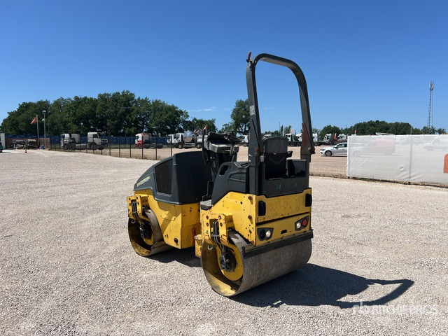2015 Bomag BW120AD-5 Compacteur Vibrant Tandem Double Drum Roller - Apisonadora de asfalto: foto 3 2015 Bomag BW120AD-5 Compacteur Vibrant Tandem Double Drum Roller - Apisonadora de asfalto: foto 3