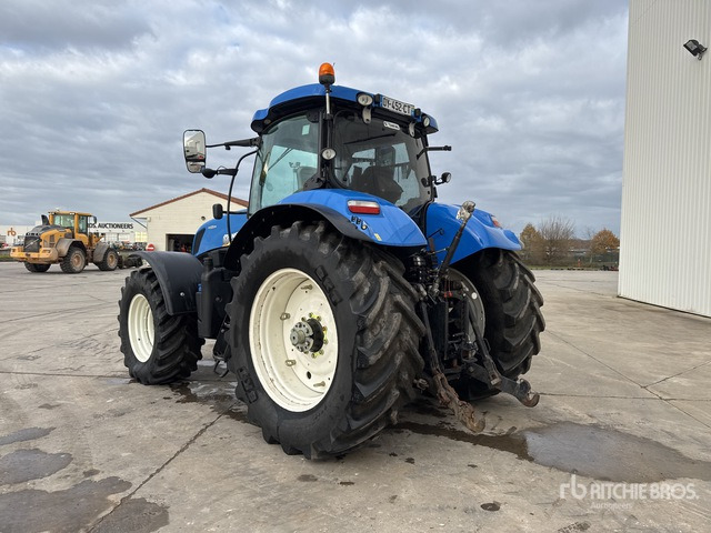 2015 New Holland T7.235 Auto Command 4x4 Tracteur Agricole 4WD Tractor - Tractor: foto 2 2015 New Holland T7.235 Auto Command 4x4 Tracteur Agricole 4WD Tractor - Tractor: foto 2