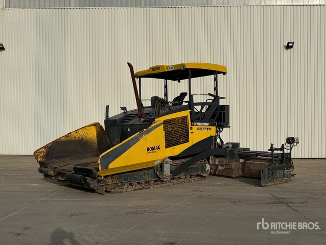 2016 Bomag BF800C Track Finisseur Sur Chenilles Asphalt Paver - Pavimentadora de asfalto: foto 1 2016 Bomag BF800C Track Finisseur Sur Chenilles Asphalt Paver - Pavimentadora de asfalto: foto 1