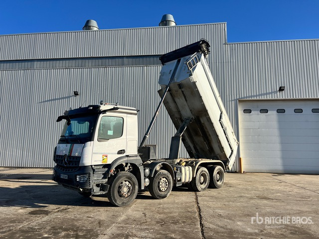 2021 Mercedes-Benz Arocs 3243 8x4 Camion Benne Tri/A Dump Truck - Camión volquete: foto 2 2021 Mercedes-Benz Arocs 3243 8x4 Camion Benne Tri/A Dump Truck - Camión volquete: foto 2