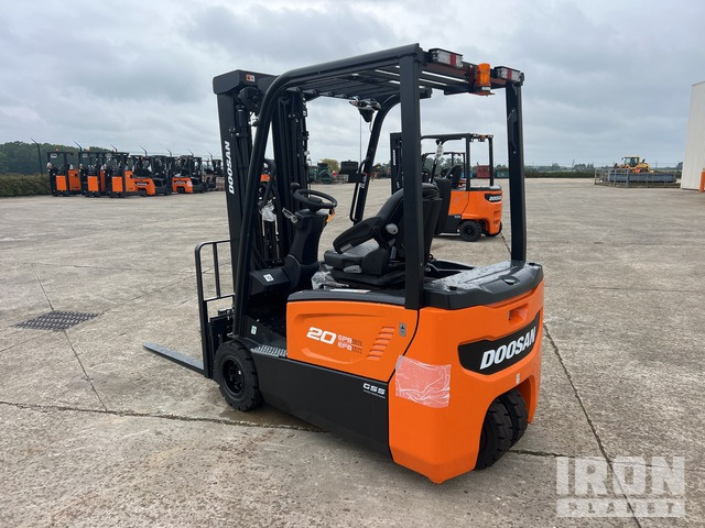 2023 Doosan B20T-7 PLUS 2000 kg Chariot Elevateur Elect ... Electric Forklift - Carretilla elevadora eléctrica: foto 3 2023 Doosan B20T-7 PLUS 2000 kg Chariot Elevateur Elect ... Electric Forklift - Carretilla elevadora eléctrica: foto 3