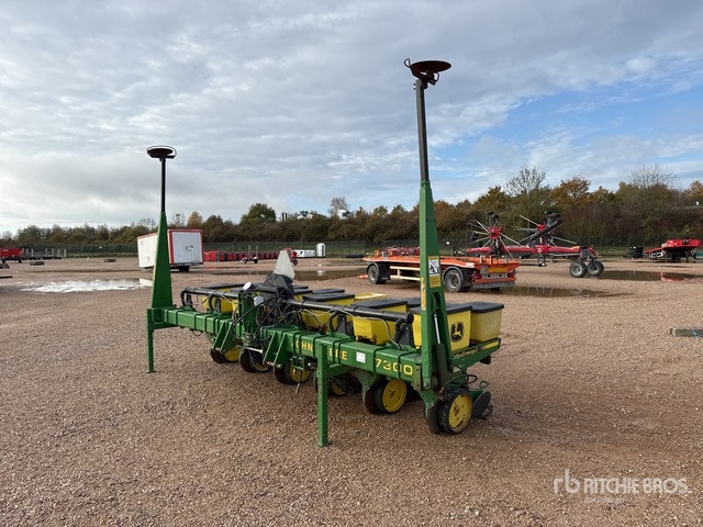 John Deere 7300 Max Emerge 2 Planter - Sembradora: foto 2 John Deere 7300 Max Emerge 2 Planter - Sembradora: foto 2