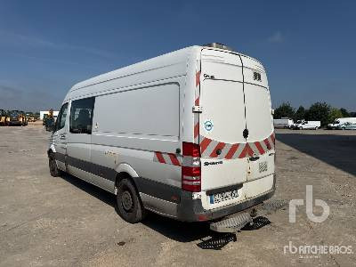 MERCEDES-BENZ SPRINTER 313 CD Vehicule Utilitaire - Furgón: foto 2 MERCEDES-BENZ SPRINTER 313 CD Vehicule Utilitaire - Furgón: foto 2