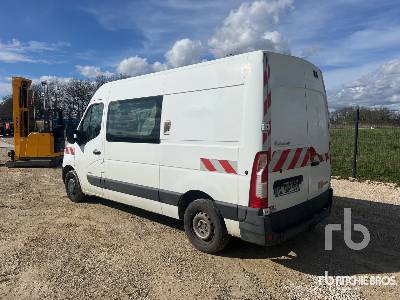 RENAULT MASTER DCI 125 - Furgón: foto 2 RENAULT MASTER DCI 125 - Furgón: foto 2