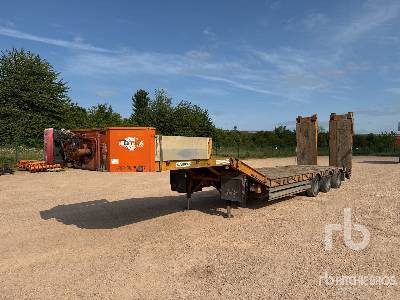 ROBUSTE KAISER Tri/A Remorque Porte-Engins 3 E ... - Semirremolque góndola rebajadas: foto 1 ROBUSTE KAISER Tri/A Remorque Porte-Engins 3 E ... - Semirremolque góndola rebajadas: foto 1