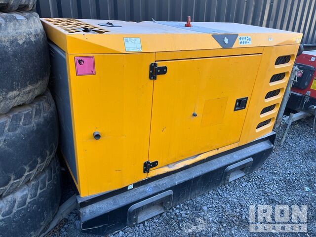 Sdmo R44 Generator Set - Generador industriale: foto 1 Sdmo R44 Generator Set - Generador industriale: foto 1