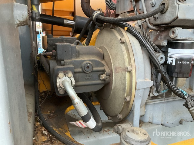 2008 Haulotte UHA20 4WD Diesel Articulating Boom Lift - Plataforma articulada: foto 1 2008 Haulotte UHA20 4WD Diesel Articulating Boom Lift - Plataforma articulada: foto 1