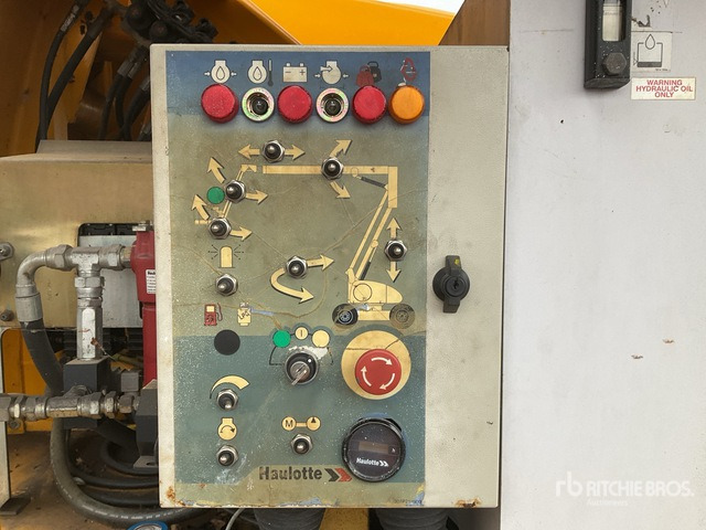 2008 Haulotte UHA20 4WD Diesel Articulating Boom Lift - Plataforma articulada: foto 4 2008 Haulotte UHA20 4WD Diesel Articulating Boom Lift - Plataforma articulada: foto 4