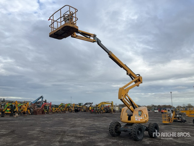 2014 Haulotte HA16PX 4WD Diesel Articulating Boom Lift - Plataforma articulada: foto 2 2014 Haulotte HA16PX 4WD Diesel Articulating Boom Lift - Plataforma articulada: foto 2