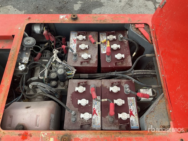 2014 Skyjack SJ12 Vertical Mast Lift - Plataforma de mástil vertical: foto 5 2014 Skyjack SJ12 Vertical Mast Lift - Plataforma de mástil vertical: foto 5