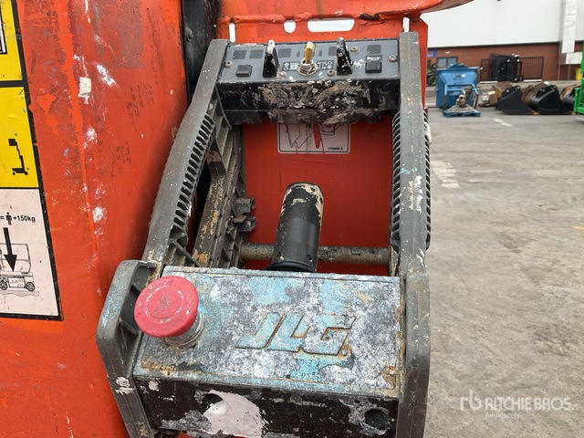 2015 JLG 1230ES Scissor Lift Vertical Mast Lift - Plataforma de mástil vertical: foto 5 2015 JLG 1230ES Scissor Lift Vertical Mast Lift - Plataforma de mástil vertical: foto 5