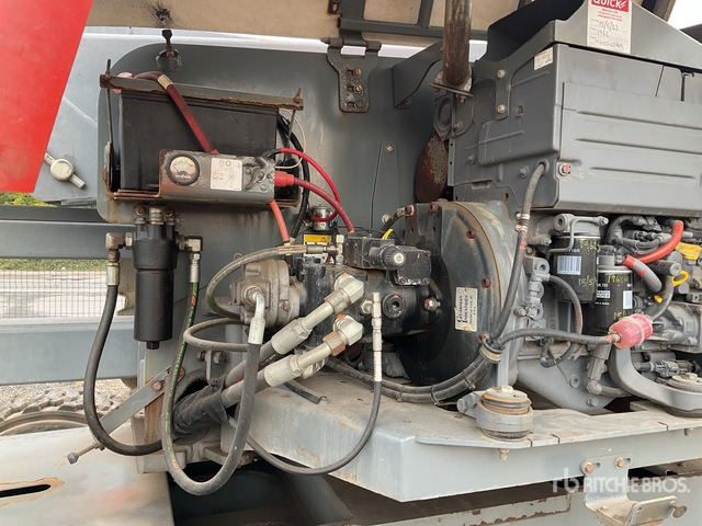 2015 Skyjack SJ51AJ 4WD Diesel Articulating Boom Lift - Plataforma articulada: foto 5 2015 Skyjack SJ51AJ 4WD Diesel Articulating Boom Lift - Plataforma articulada: foto 5