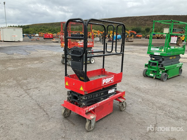 Plataforma de tijeras 2017 Snorkel PRO 8iQ Electric Scissor Lift: foto 1