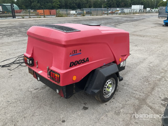 2018 Doosan 7/31E Mobile Air Compressor - Compresor de aire: foto 4 2018 Doosan 7/31E Mobile Air Compressor - Compresor de aire: foto 4