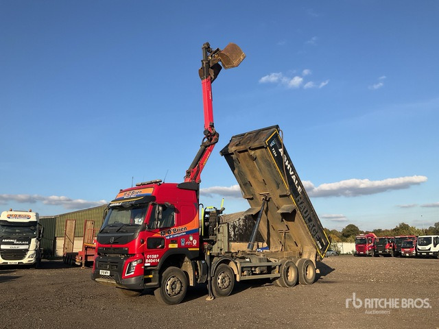 2018 Volvo FMX 8x4 Twin-Steer Sleeper Dump Truck with Crane - Camión volquete: foto 2 2018 Volvo FMX 8x4 Twin-Steer Sleeper Dump Truck with Crane - Camión volquete: foto 2