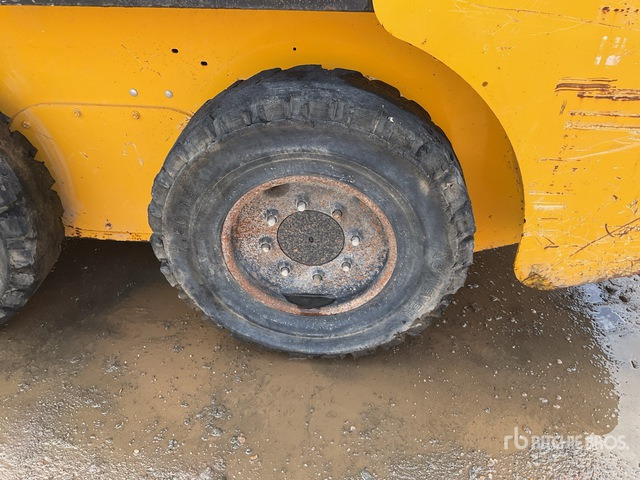 2021 Gehl R165 High Flow Skid Steer Loader - Minicargadora: foto 3 2021 Gehl R165 High Flow Skid Steer Loader - Minicargadora: foto 3