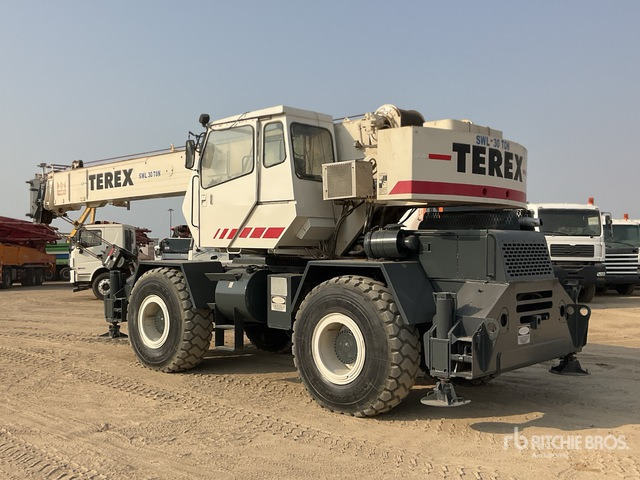2000 Terex RT230 30 ton 4x4x4 Rough Terrain Crane - Grúa para terrenos difíciles: foto 3 2000 Terex RT230 30 ton 4x4x4 Rough Terrain Crane - Grúa para terrenos difíciles: foto 3