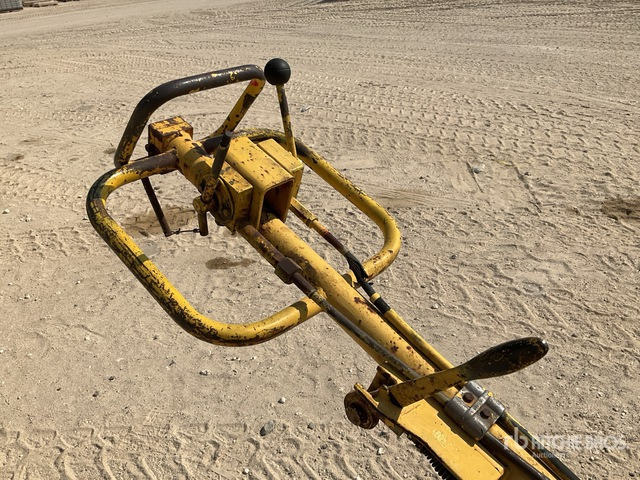 2006 Bomag BW75S-2 Walk Behind Roller - Mini compactadora: foto 5 2006 Bomag BW75S-2 Walk Behind Roller - Mini compactadora: foto 5