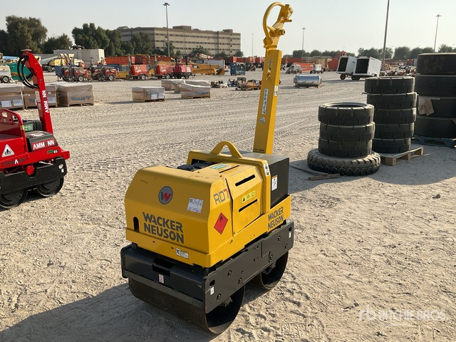 2007 Wacker RD7H-S (Inoperable) Walk Behind Roller - Mini compactadora: foto 1 2007 Wacker RD7H-S (Inoperable) Walk Behind Roller - Mini compactadora: foto 1