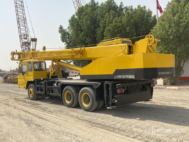 2007 XCMG QY20 20 ton 6x4 Hydraulic Truck Crane - Autogrúa: foto 4 2007 XCMG QY20 20 ton 6x4 Hydraulic Truck Crane - Autogrúa: foto 4