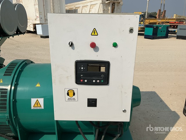 2011 Stamford 1250 kVA Skid-Mounted Generator Set - Generador industriale: foto 4 2011 Stamford 1250 kVA Skid-Mounted Generator Set - Generador industriale: foto 4