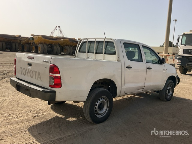 2011 Toyota Hilux 4x4 Crew Cab Pickup - Pick-up: foto 3 2011 Toyota Hilux 4x4 Crew Cab Pickup - Pick-up: foto 3