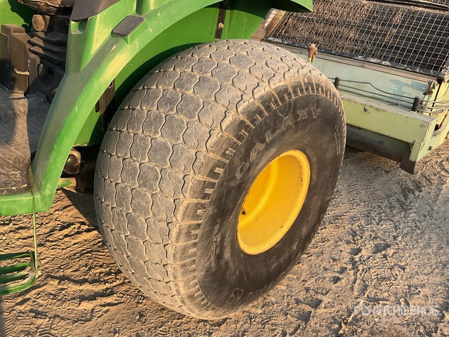 2015 John Deere 24A - Tractor: foto 4 2015 John Deere 24A - Tractor: foto 4