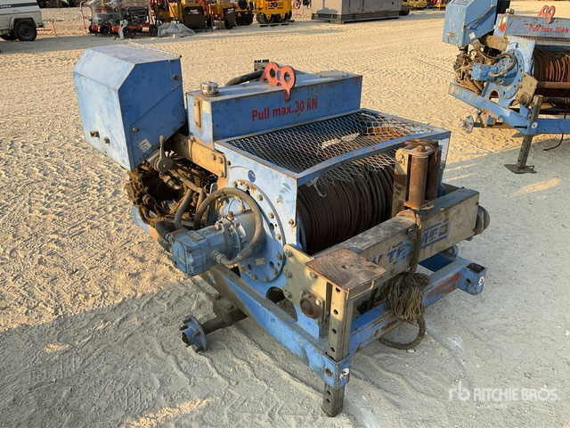 2016 Tesmec AMC 402 1000 Kg Portable Hydraulic Winch :Misc. Utility Equipment - Cabrestante: foto 2 2016 Tesmec AMC 402 1000 Kg Portable Hydraulic Winch :Misc. Utility Equipment - Cabrestante: foto 2