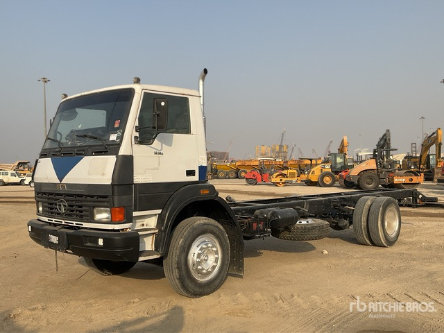 2017 TATA LPT 1618 4x2 Cab and Chassis - Camión chasis: foto 1 2017 TATA LPT 1618 4x2 Cab and Chassis - Camión chasis: foto 1