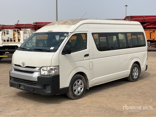 2018 Toyota Hiace 4x2 15-Seat Mini Bus - Minibús, Furgoneta de pasajeros: foto 2 2018 Toyota Hiace 4x2 15-Seat Mini Bus - Minibús, Furgoneta de pasajeros: foto 2