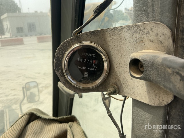 Kato KR-25 Rough Terrain Crane - Grúa para terrenos difíciles: foto 2 Kato KR-25 Rough Terrain Crane - Grúa para terrenos difíciles: foto 2