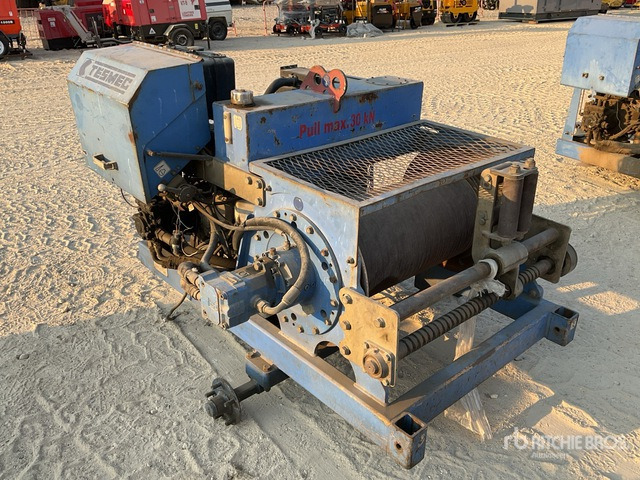 Tesmec AMC 402 :Misc. Utility Equipment - Cabrestante: foto 2 Tesmec AMC 402 :Misc. Utility Equipment - Cabrestante: foto 2
