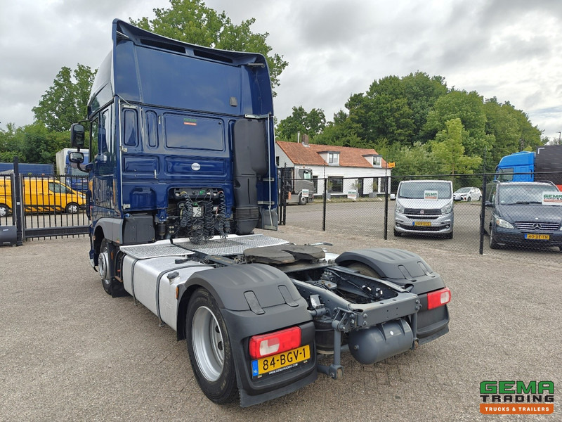 DAF XF 440 FT 4x2 SuperSpaceCab Euro6A - MEGA - Retarder - HandGeschakeld - 316.000KM! - Cabeza tractora: foto 4 DAF XF 440 FT 4x2 SuperSpaceCab Euro6A - MEGA - Retarder - HandGeschakeld - 316.000KM! - Cabeza tractora: foto 4