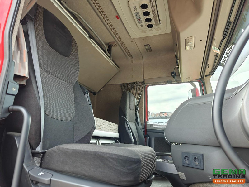 Cabeza tractora DAF XF 460 FT 4x2 Spacecab Euro6A - StandAirco - Navi - Gereedschapskist - 07/2026 APK: foto 16 Cabeza tractora DAF XF 460 FT 4x2 Spacecab Euro6A - StandAirco - Navi - Gereedschapskist - 07/2026 APK: foto 16