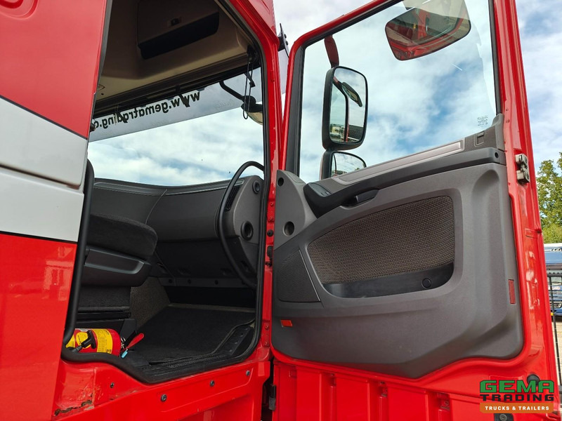 Cabeza tractora DAF XF 460 FT 4x2 Spacecab Euro6A - StandAirco - Navi - Gereedschapskist - 07/2026 APK: foto 12 Cabeza tractora DAF XF 460 FT 4x2 Spacecab Euro6A - StandAirco - Navi - Gereedschapskist - 07/2026 APK: foto 12