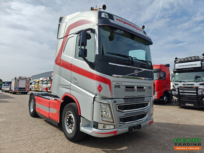 Volvo FH460 4x2 Globetrotter Euro6 - JB - KiepHydrauliek - Dubbele Tanks - 12/2025 APK - Cabeza tractora: foto 2 Volvo FH460 4x2 Globetrotter Euro6 - JB - KiepHydrauliek - Dubbele Tanks - 12/2025 APK - Cabeza tractora: foto 2