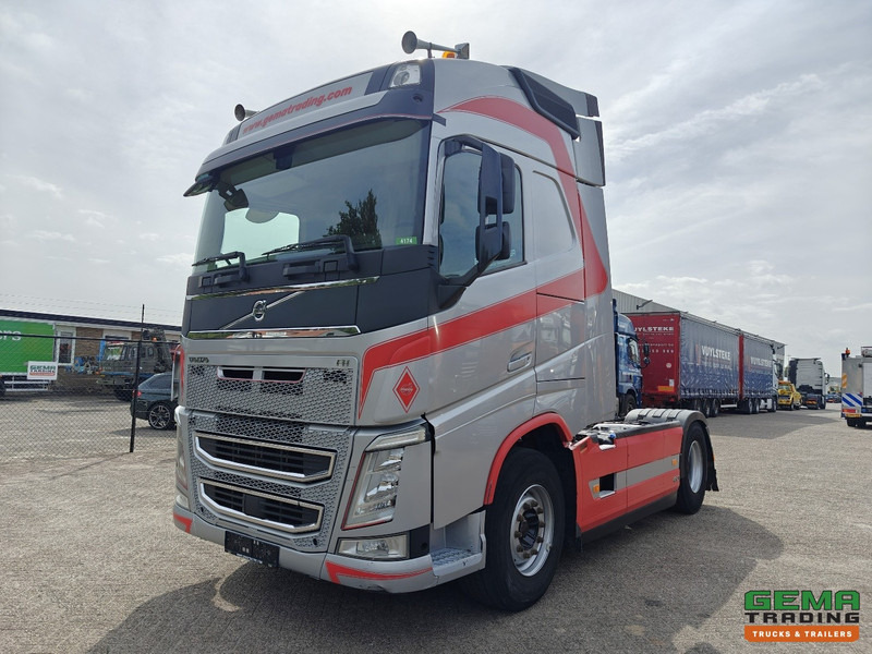 Volvo FH460 4x2 Globetrotter Euro6 - JB - KiepHydrauliek - Dubbele Tanks - 12/2025 APK - Cabeza tractora: foto 1 Volvo FH460 4x2 Globetrotter Euro6 - JB - KiepHydrauliek - Dubbele Tanks - 12/2025 APK - Cabeza tractora: foto 1