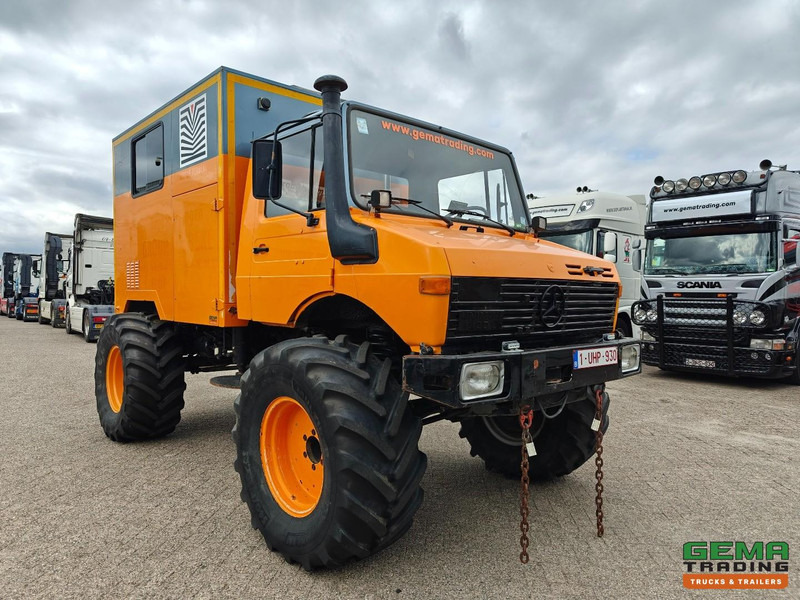 Mercedes-Benz Unimog 1300L 4x4 Handgeschakeld - GeslotenBak - PTO - Hydr. steunpoten - Webasto - SondeerWagen - Camión: foto 4 Mercedes-Benz Unimog 1300L 4x4 Handgeschakeld - GeslotenBak - PTO - Hydr. steunpoten - Webasto - SondeerWagen - Camión: foto 4