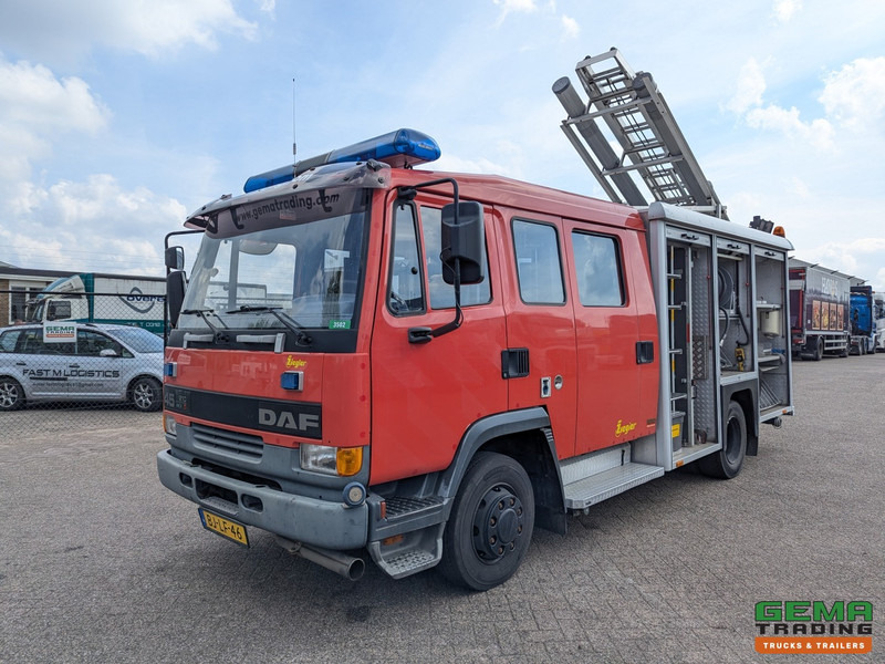 DAF AE45CE 210FF 4x2 Euro2 Ziegler TS08 LD2.800 HD265 T1.500Liters - 8 persoons - ManualGearbox - Camión de bomberos: foto 1 DAF AE45CE 210FF 4x2 Euro2 Ziegler TS08 LD2.800 HD265 T1.500Liters - 8 persoons - ManualGearbox - Camión de bomberos: foto 1