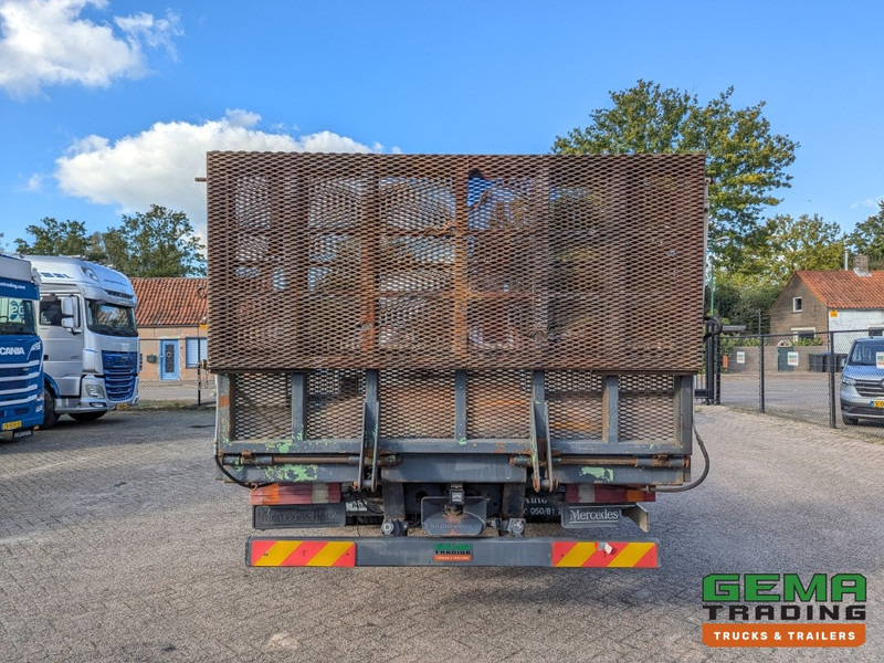 Mercedes-Benz Actros 1831 Sleepcab Euro2 MKG HLK80 3360KG - Air Suspension - Loading Ramp (V796) - Camión caja abierta, Camión grúa: foto 5 Mercedes-Benz Actros 1831 Sleepcab Euro2 MKG HLK80 3360KG - Air Suspension - Loading Ramp (V796) - Camión caja abierta, Camión grúa: foto 5