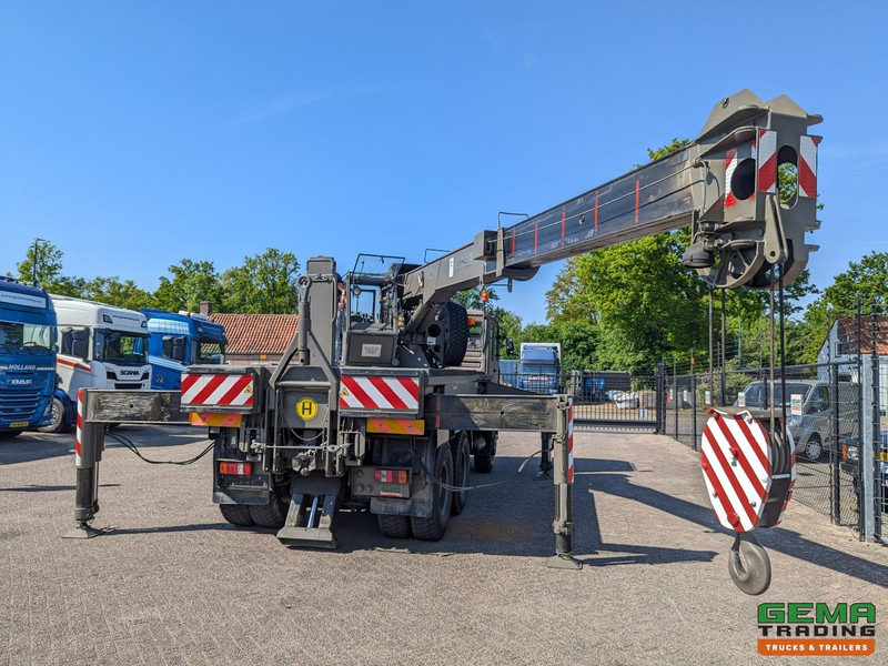 OAF 32.281 6x6 - WSK - Palfinger PK30000T - Naafreductie - 2 Lieren - 59.000KM - Nieuwstaat - Grua de remolque autos: foto 4 OAF 32.281 6x6 - WSK - Palfinger PK30000T - Naafreductie - 2 Lieren - 59.000KM - Nieuwstaat - Grua de remolque autos: foto 4