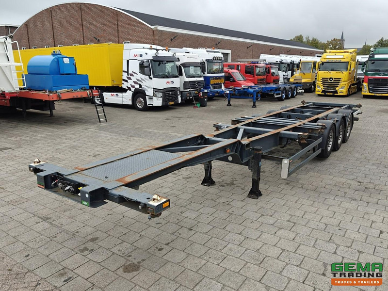 Schmitz Cargobull SCF 24 G 3-Assen MB - LiftAs - Schijfremmen - Vast Chassis - 2x20FT 1x30FT 40FT aansluiting - Semirremolque portacontenedore/ Intercambiable: foto 2 Schmitz Cargobull SCF 24 G 3-Assen MB - LiftAs - Schijfremmen - Vast Chassis - 2x20FT 1x30FT 40FT aansluiting - Semirremolque portacontenedore/ Intercambiable: foto 2